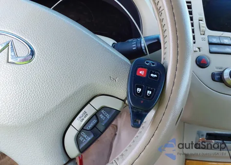 2002 Infiniti Q45 Luxury z USA, uszkodzony, nr VIN JNKBF01A42M003654